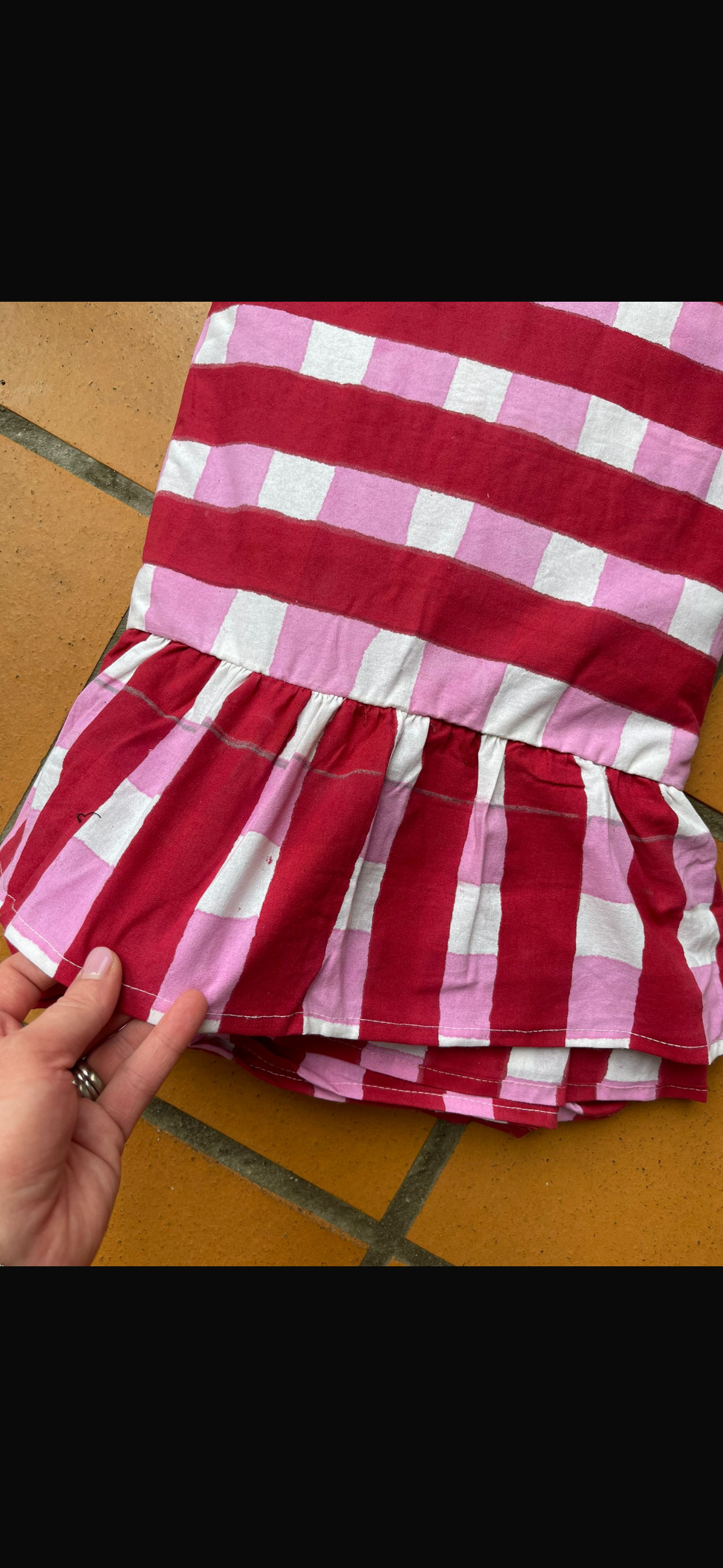 SAMPLE - GINGHAM FRILL TABLECLOTH - RED/PINK (DAMAGED)