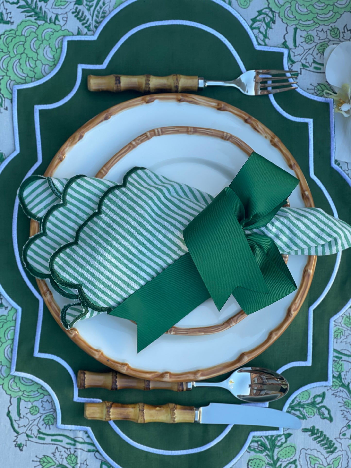 FLORENTINE GREEN PLACEMAT